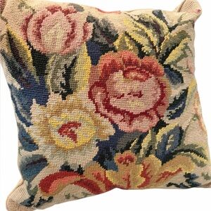 Elegant Beautiful Victorian Blooming Floral 
Rise Tulip Needlepoint Decor Pillow